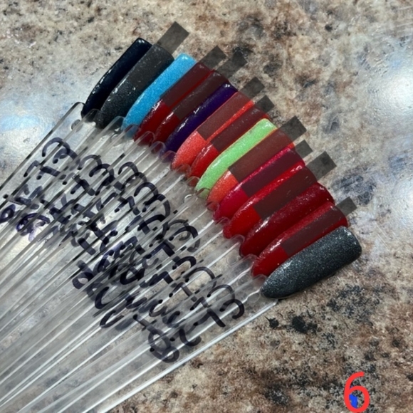 Nail - Picture 4 of 8